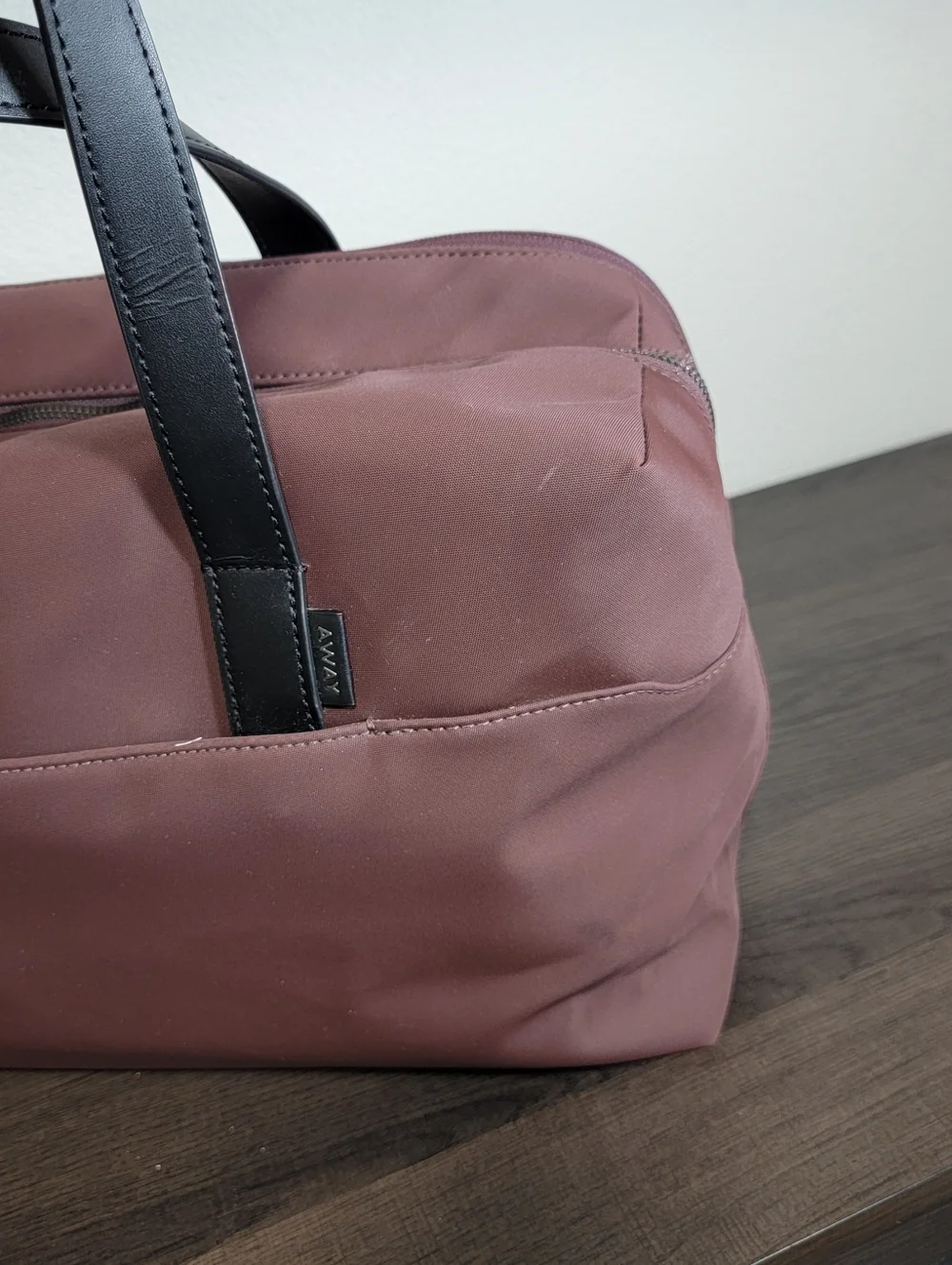 Away The Everywhere Bag In Burgandy No Shoulder Strap - Picture 9 of 10